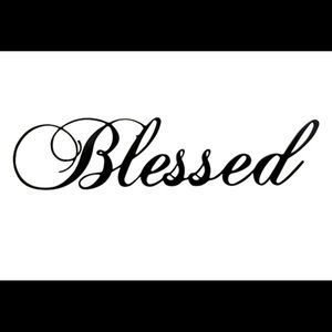 Meet your Posher, Lorah